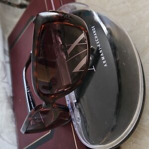 Armani Exchange AX194 Sunglasses With Hard Case.